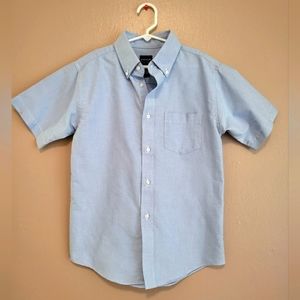 ARROW boys size 12 light blue Button down short sleeve